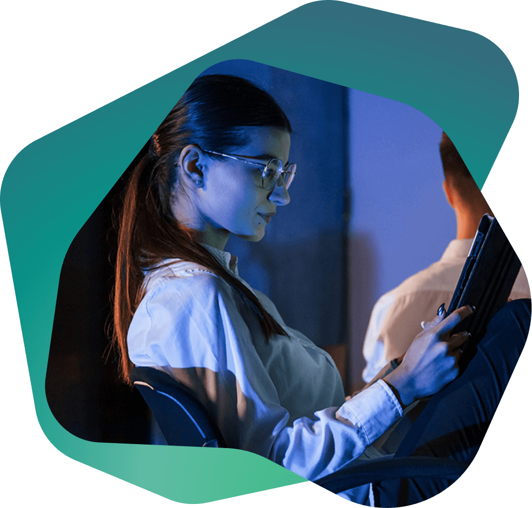 Core-Banking-ForeignExchange-TextMedia-Gradient