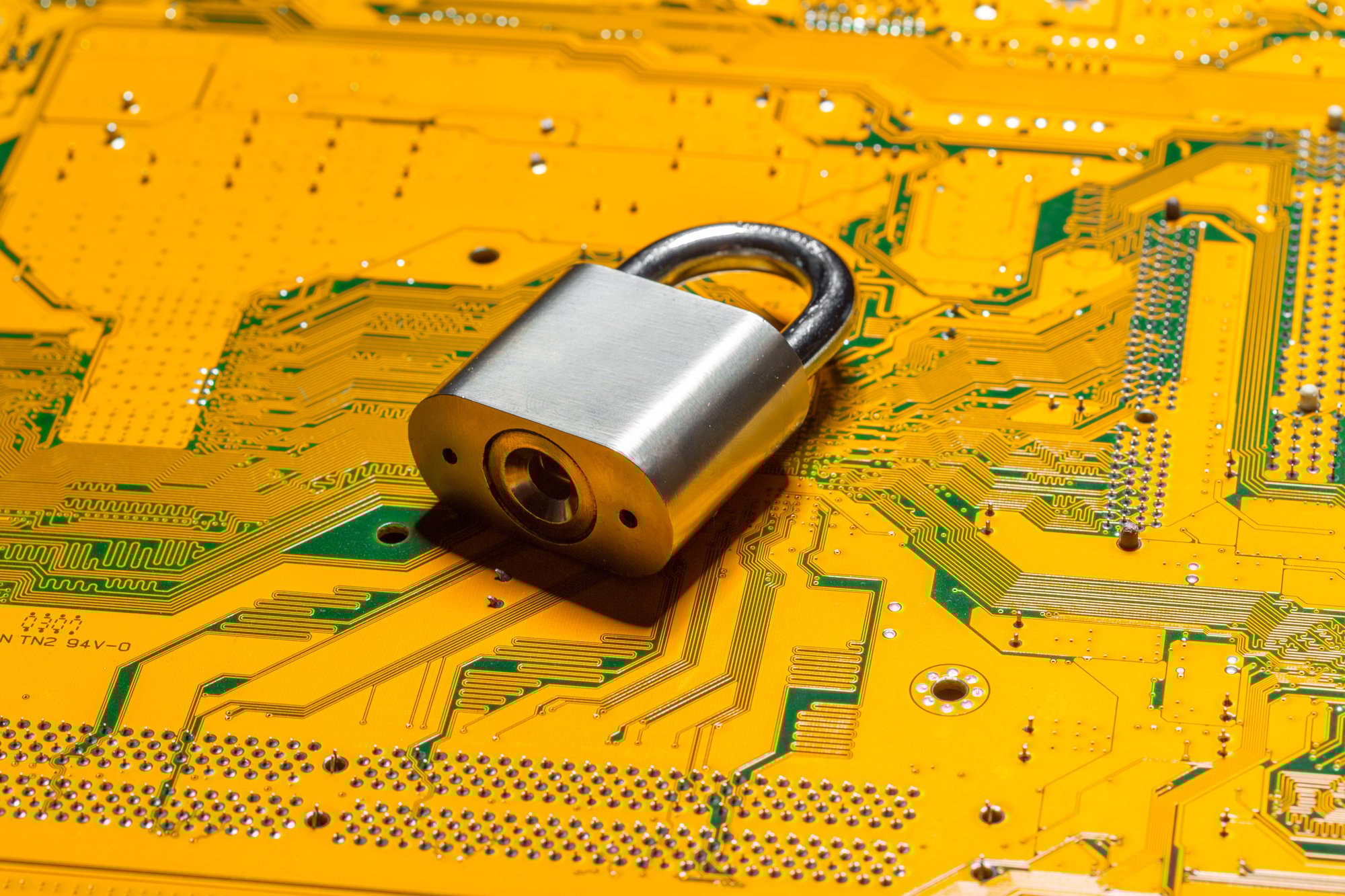 padlock-computer-circuit-board